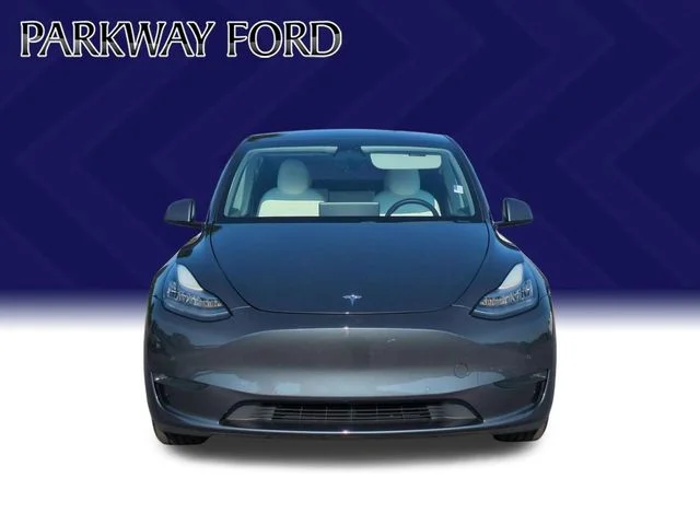 Used 2021 Gray Tesla Long Range image 8