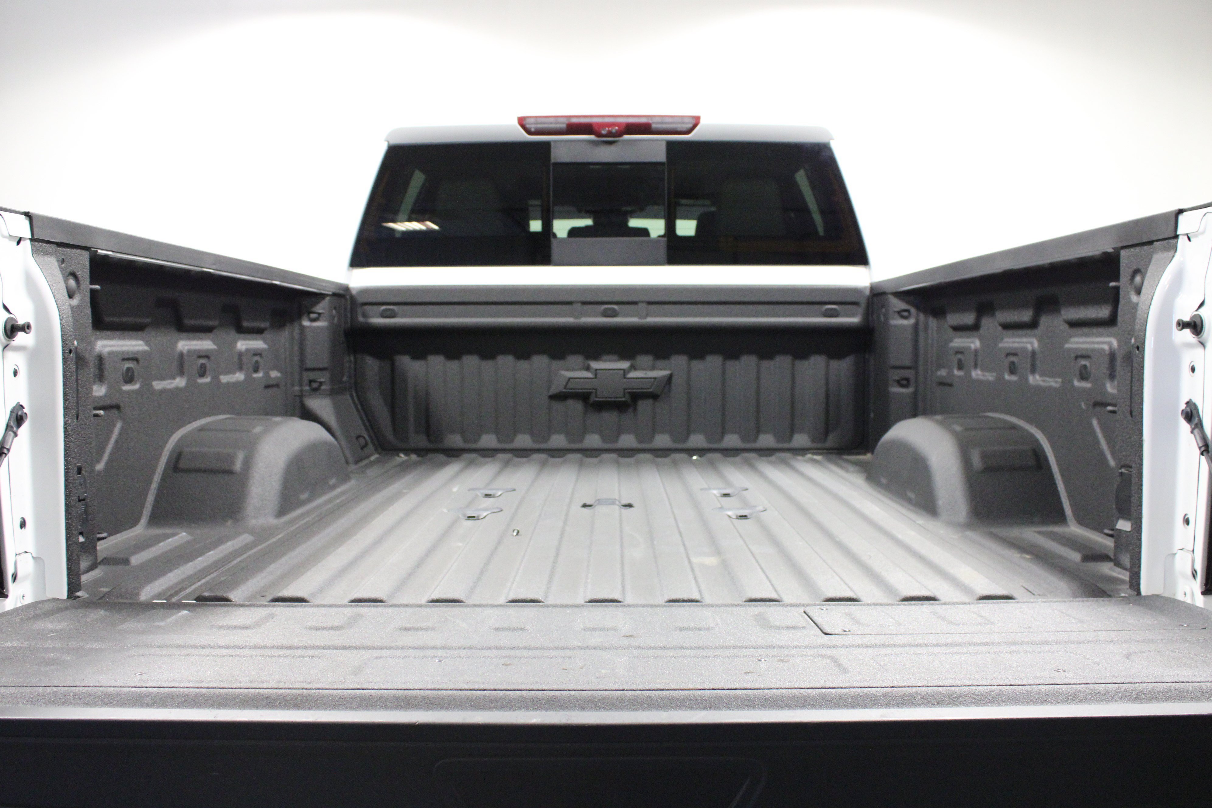 Used 2025 Summit White Chevrolet ZR2 image 14