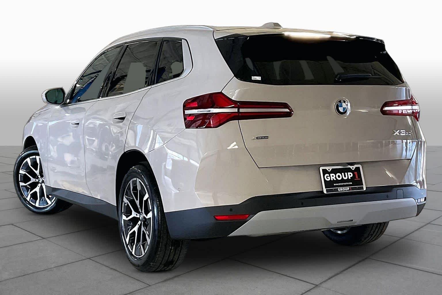 New 2026 Dune Grey Metallic BMW 30 xDrive image 12