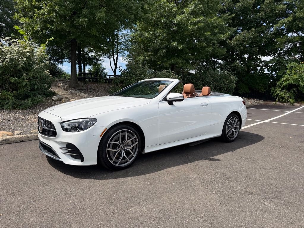 Certified Used 2023 White Mercedes-Benz E 450 image 1