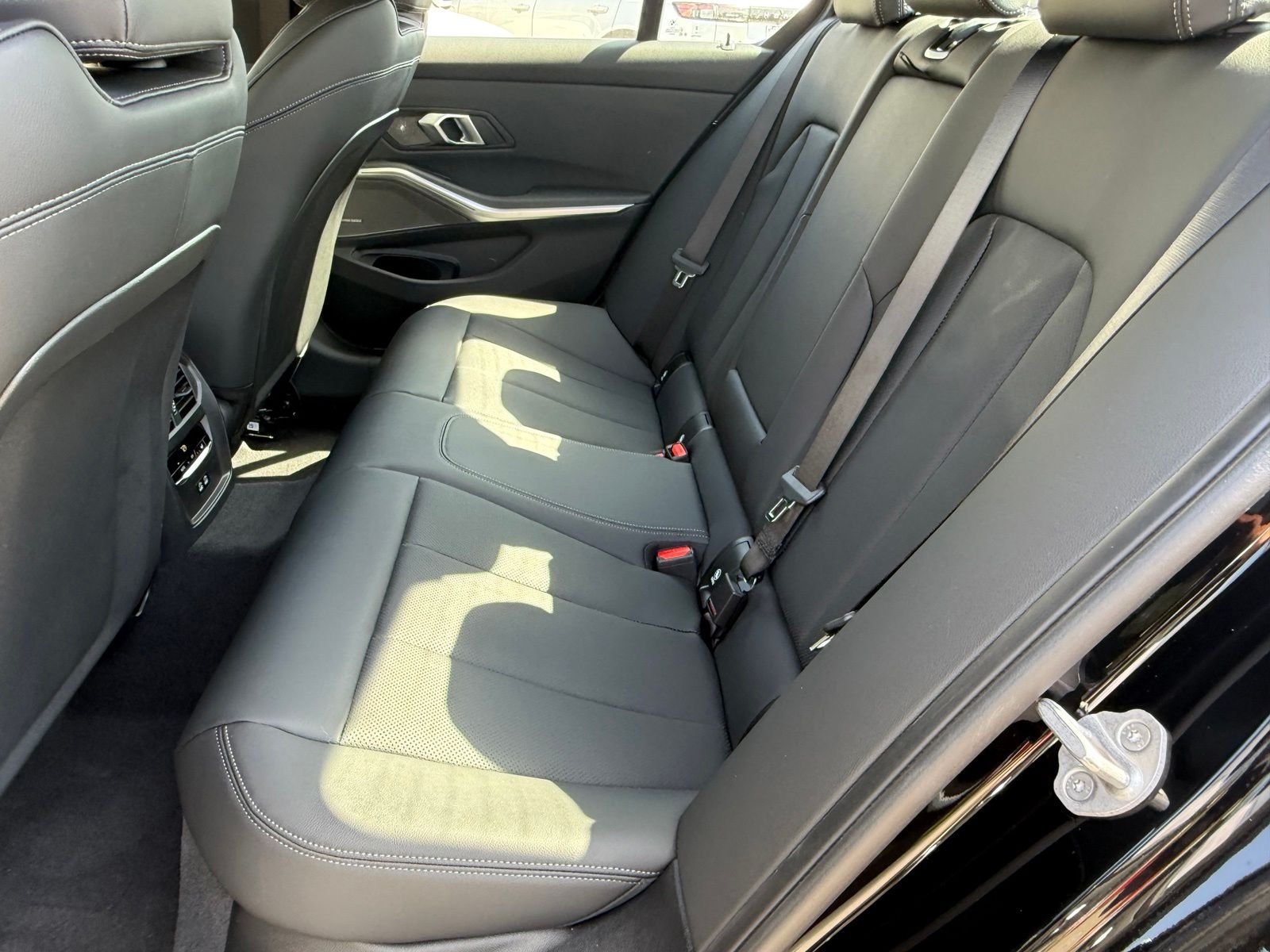 New 2026 Jet Black BMW 330i image 25