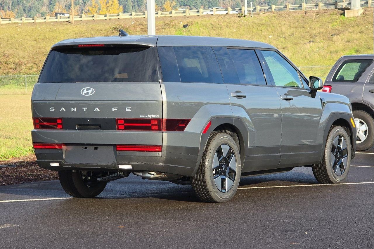 New 2026 Gray Hyundai SE image 3