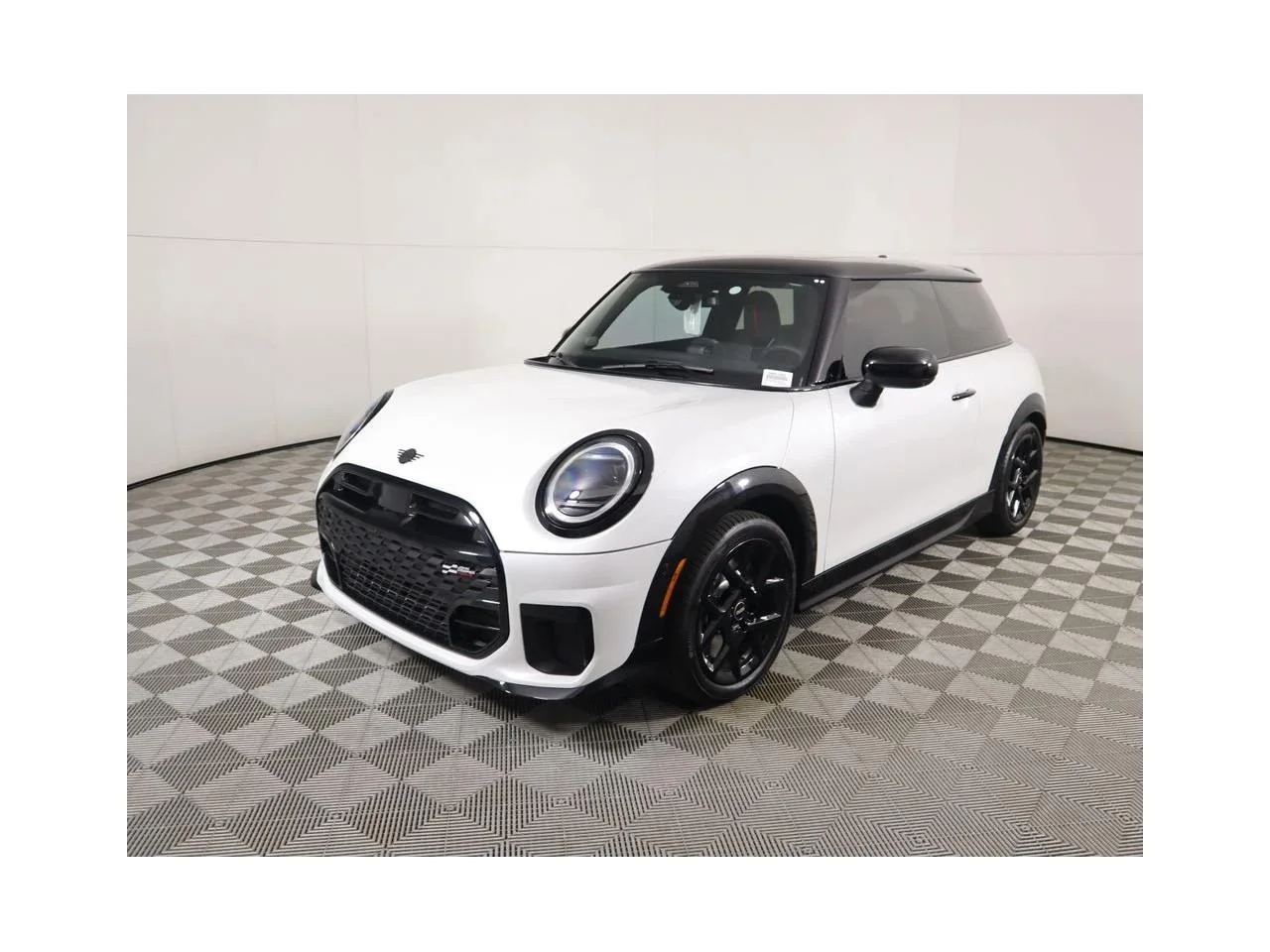 2026 MINI Hardtop Cooper S's photo