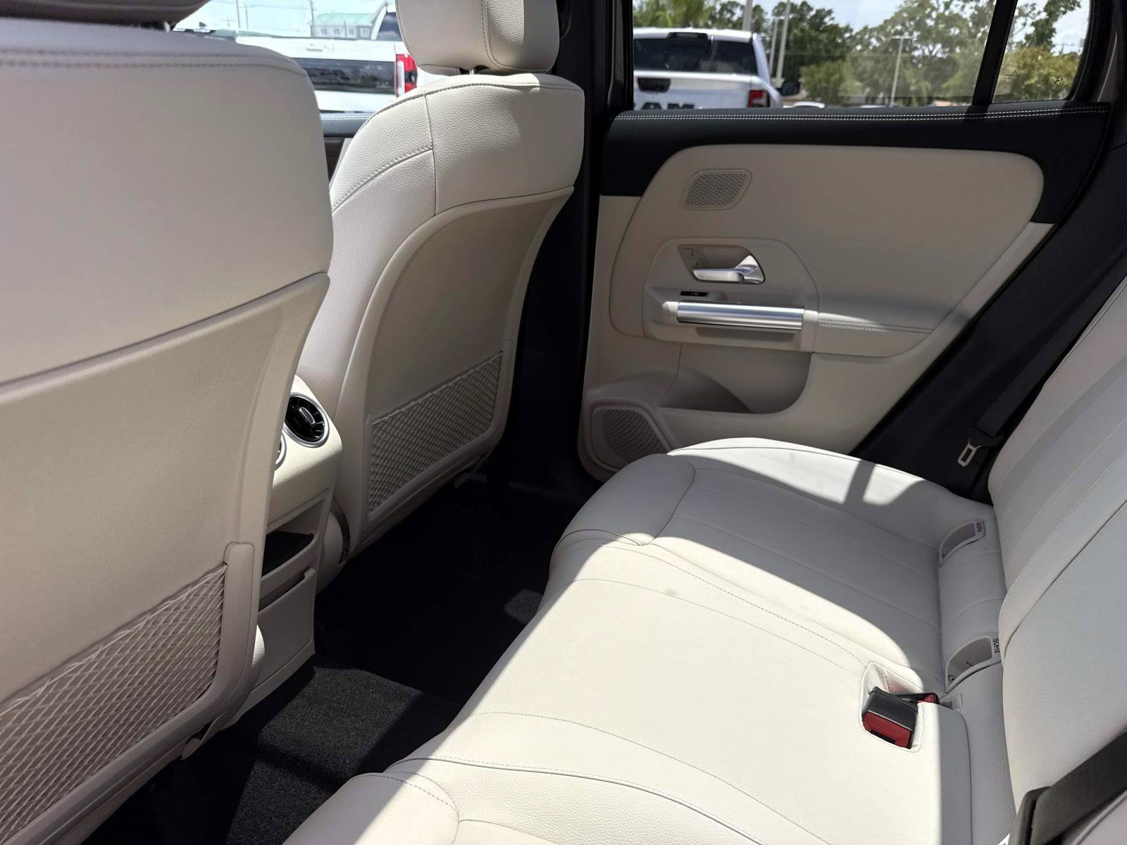 New 2026 Gray Metallic Mercedes-Benz 250 SUV image 15
