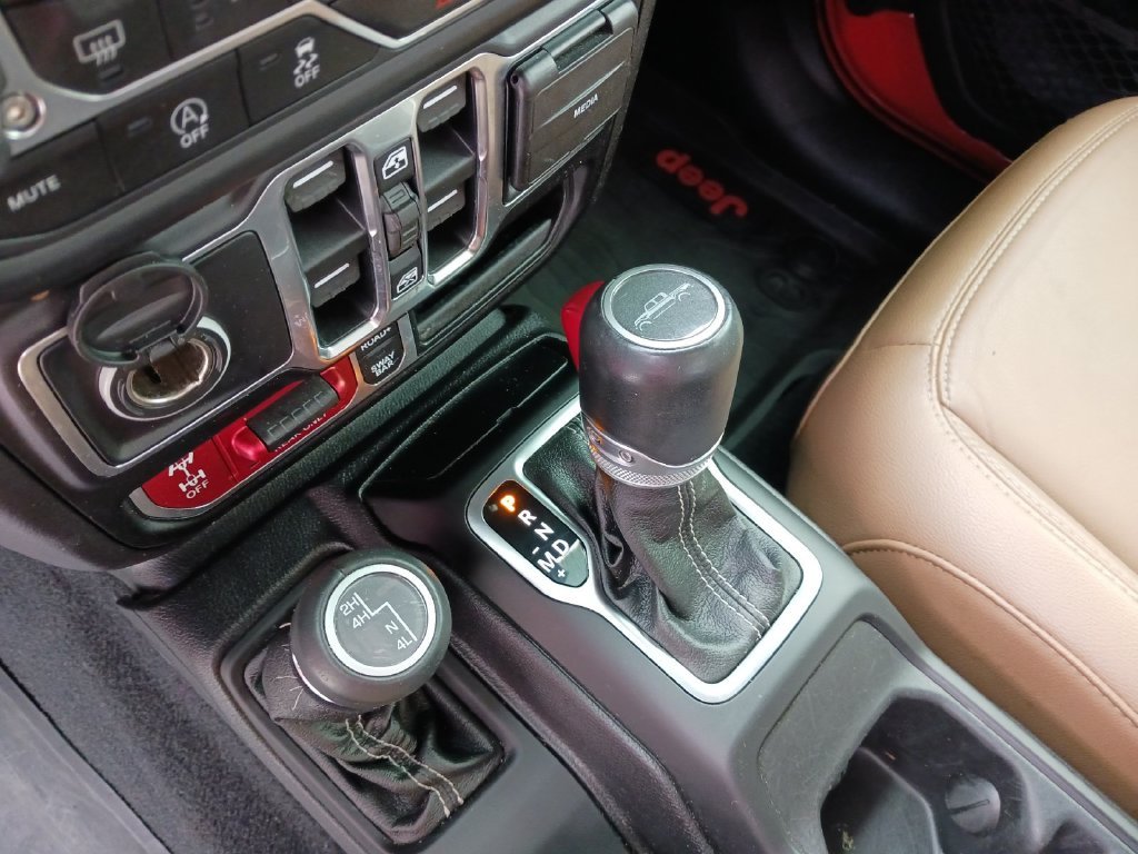 Used 2020 Red Jeep Rubicon image 38