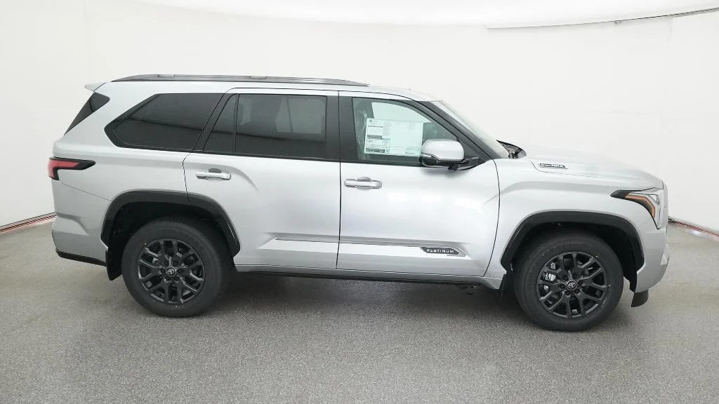 2026 Toyota Sequoia Platinum - Photo 58