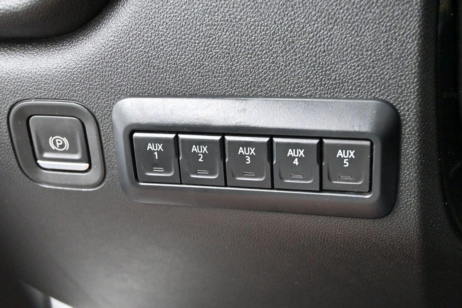 Used 2021 SUMMIT WHITE Chevrolet Work Truck image 18