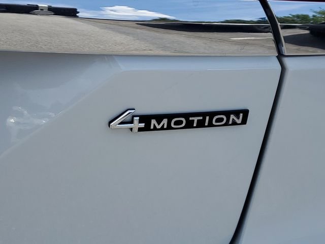 New 2026 White Volkswagen SE image 7