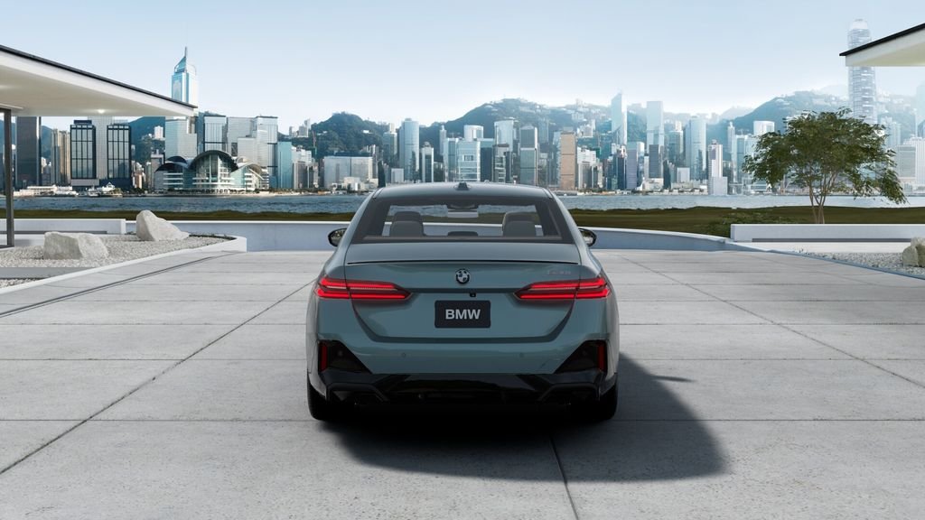 New 2027 Cape York Green Metallic BMW 530i image 5