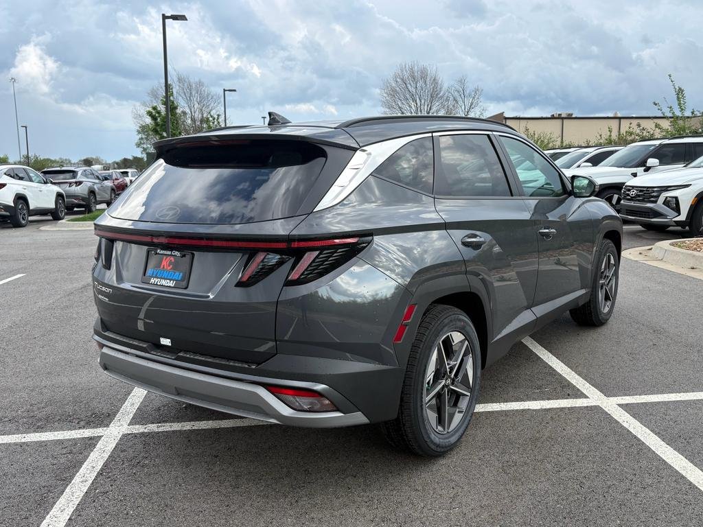 New 2026 Ecotronic Gray Hyundai SEL FWD image 5