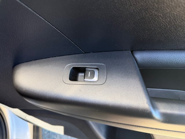 Used 2022 Silver Kia LX image 35