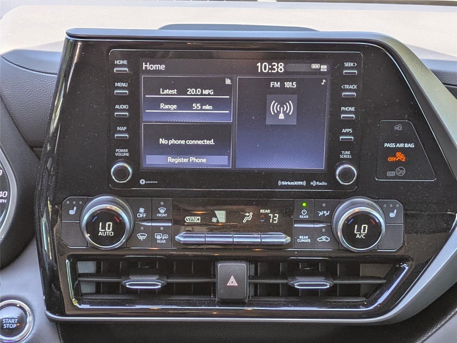 Used 2022 Wind Chill Pearl Toyota XLE image 20