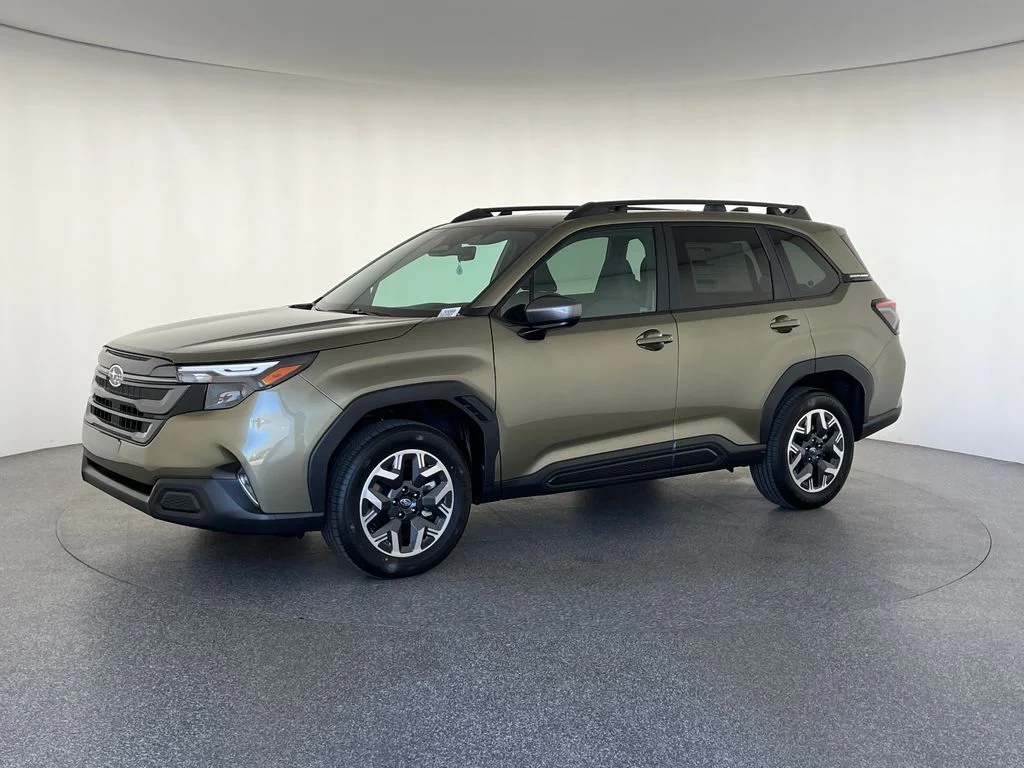 New 2026 AUTUMN GREEN METALLIC Subaru Premium image 9