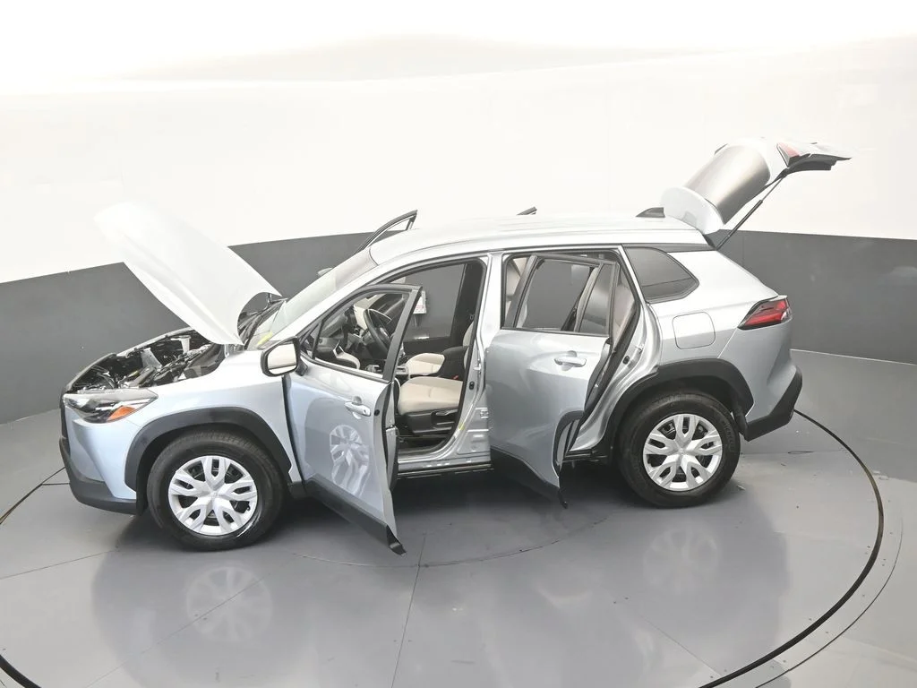 2026 Toyota Corolla Cross L - Photo 57