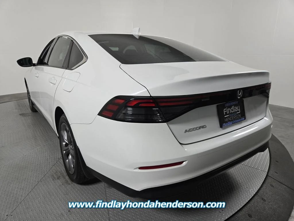Certified Used 2024 Platinum White Pearl Honda EX image 4