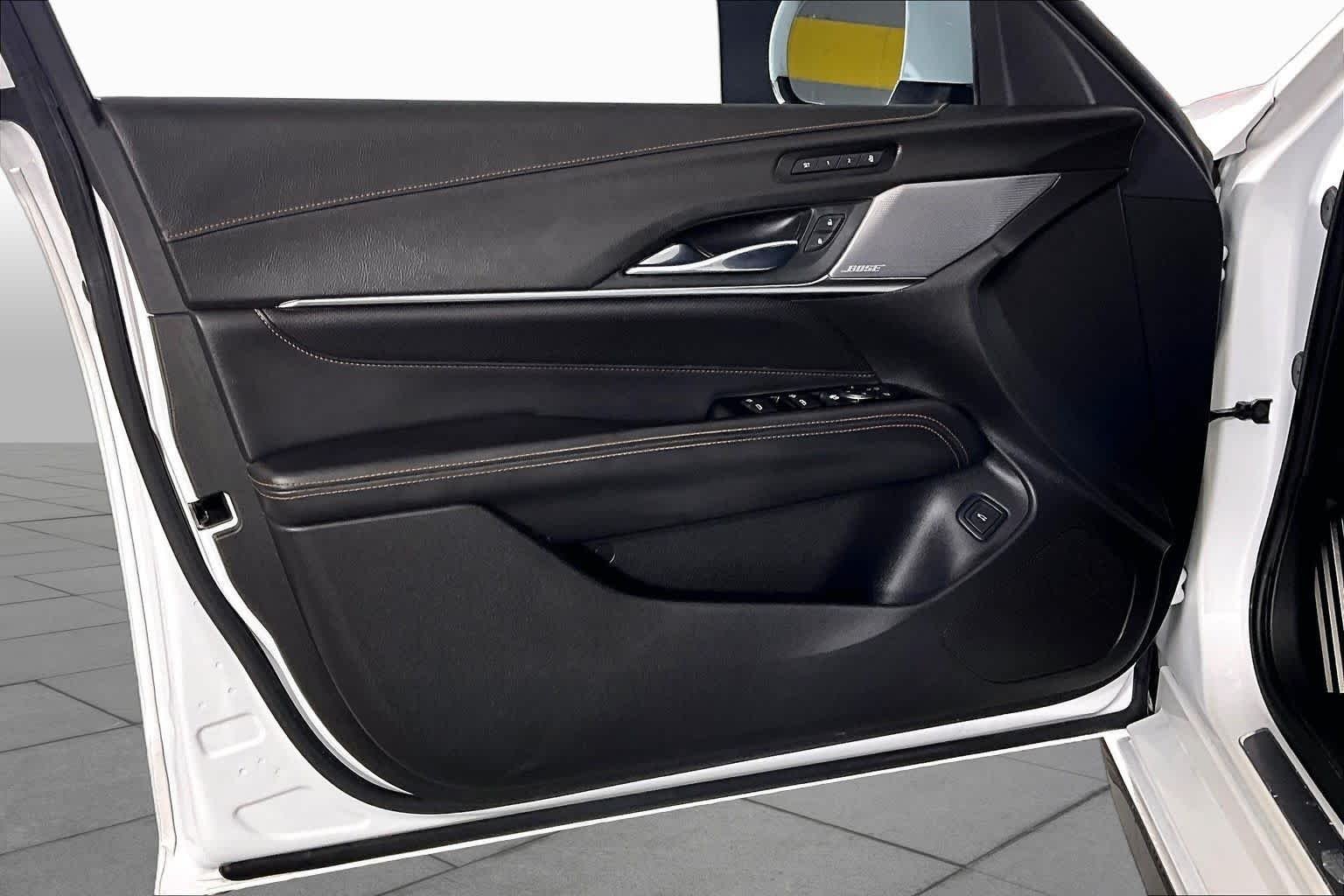 Used 2022 Summit White Cadillac Sport image 20
