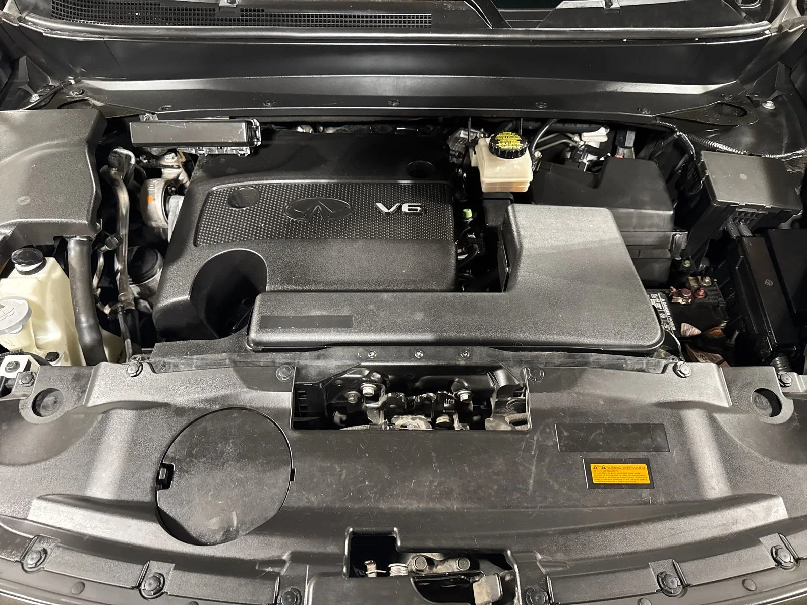 Used 2013 Green INFINITI Base image 32