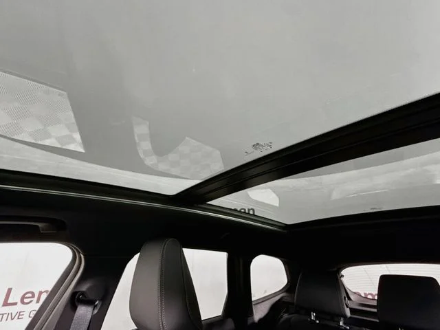 Used 2025 Blue BMW M35i image 23