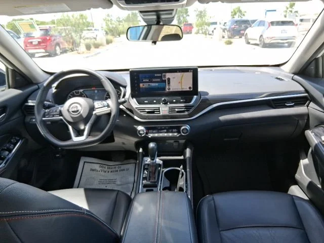 Used 2024 White Nissan 2.0 SR image 10