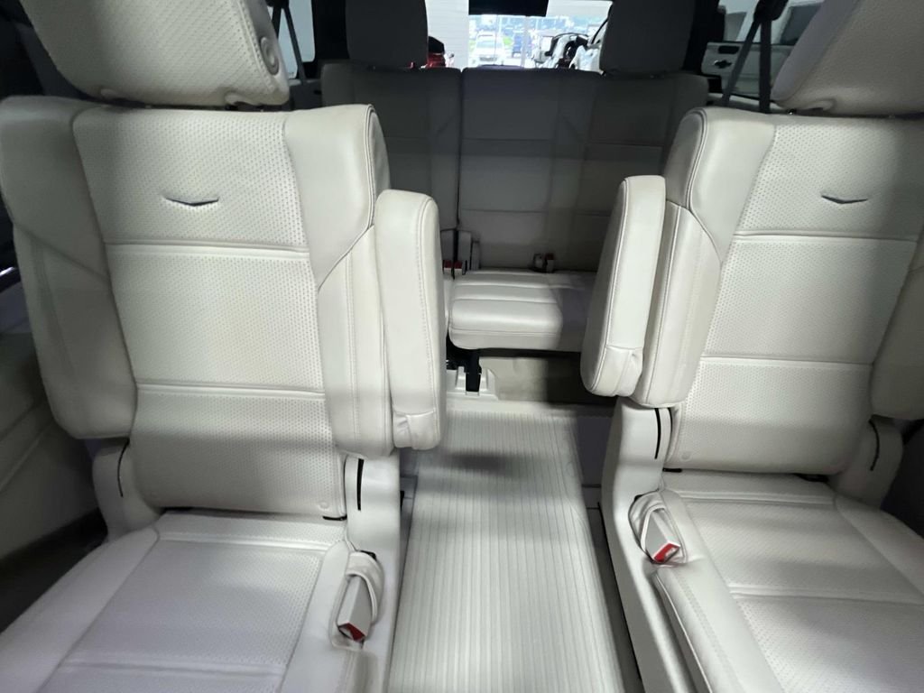 Used 2023 Black Raven Cadillac Sport Platinum image 31