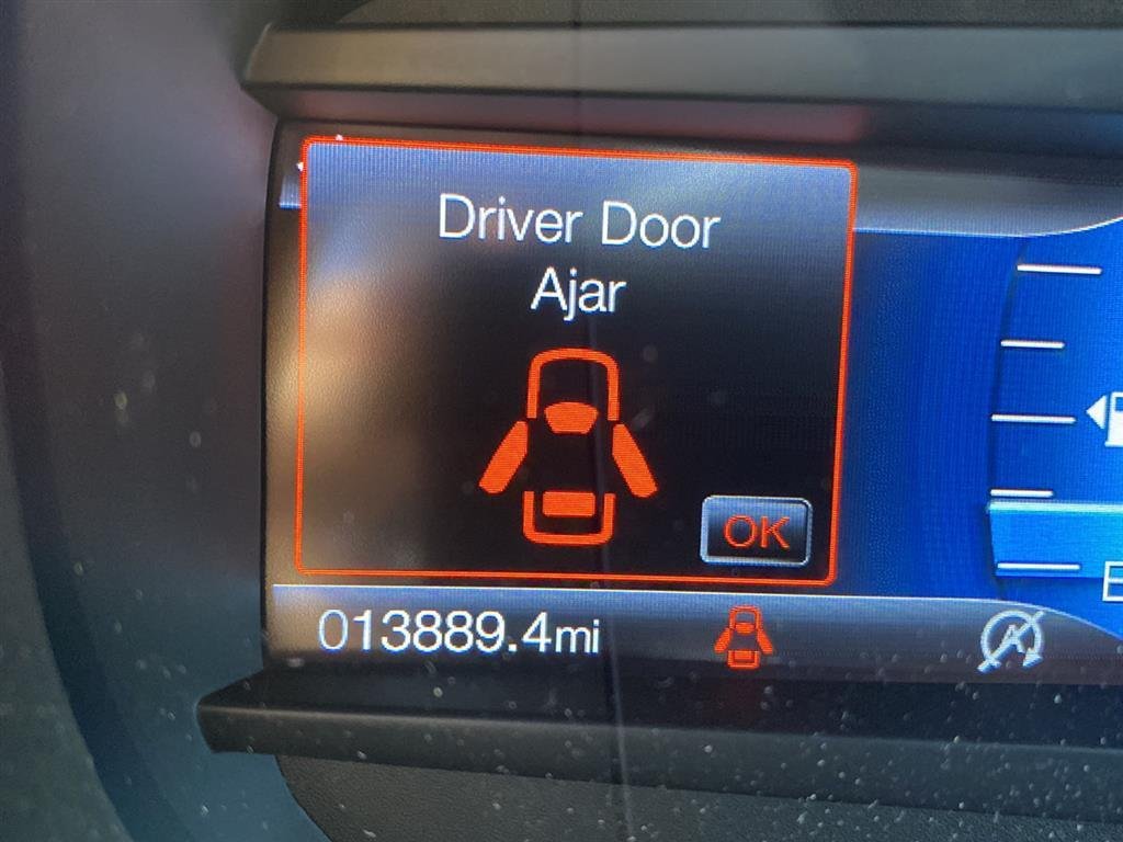 Used 2023 Oxford White Ford SEL image 16