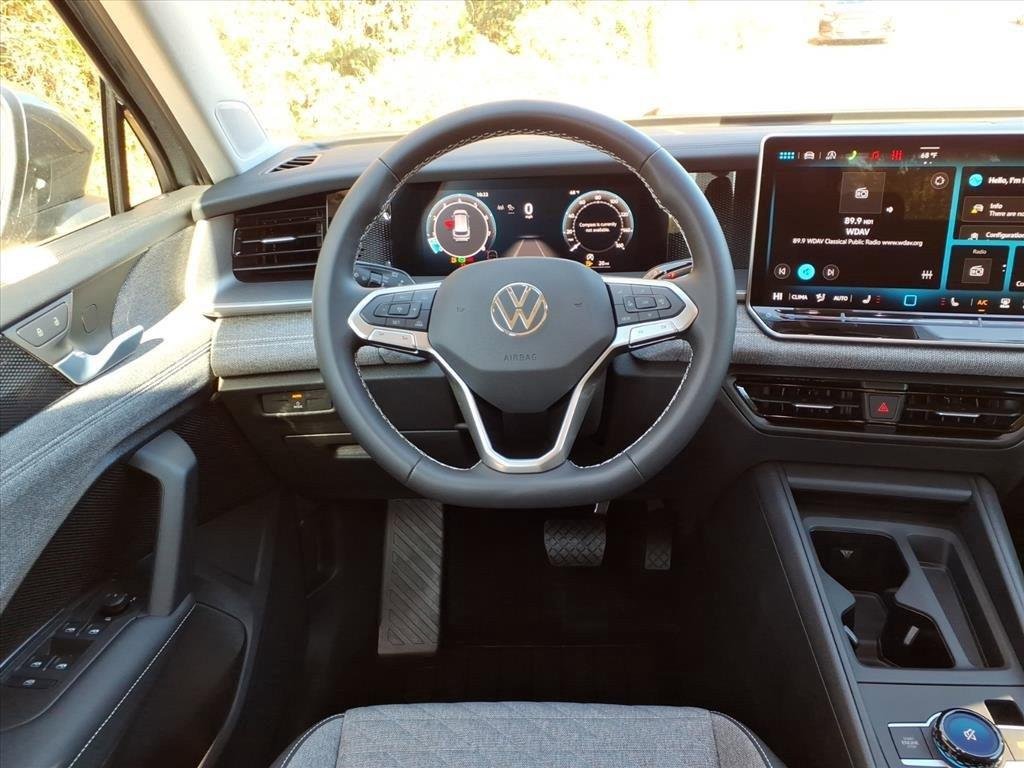 New 2026 Platinum Gray Metallic Volkswagen S image 25