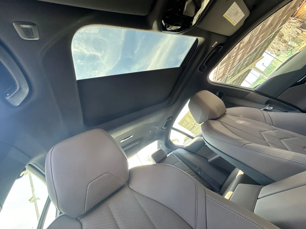 New 2027 White BMW 530i image 14