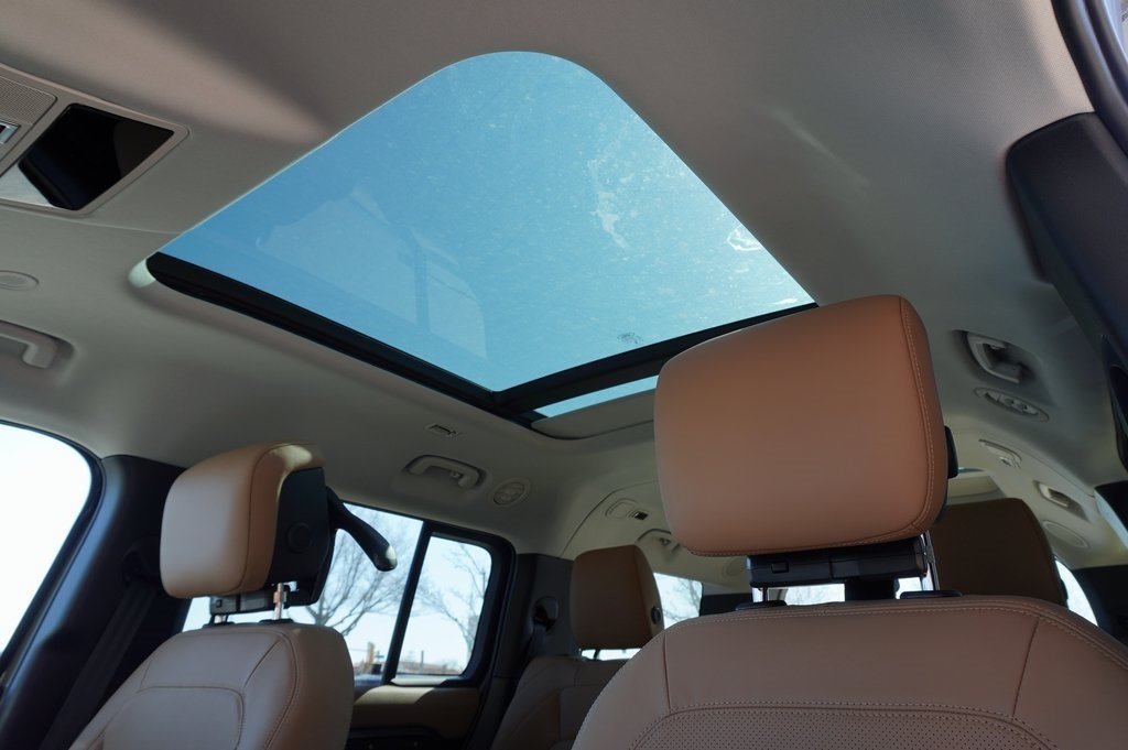 2026 LAND ROVER DEFENDER - Image 14