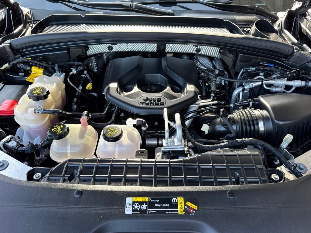 Used 2022 Gray Jeep Trailhawk 4xe image 11