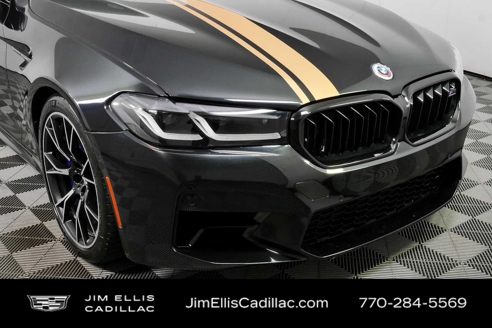 Used 2023 Black Sapphire Metallic BMW  image 36