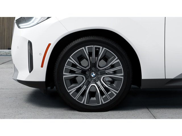 New 2026 Mineral White Metallic BMW 30 xDrive image 7