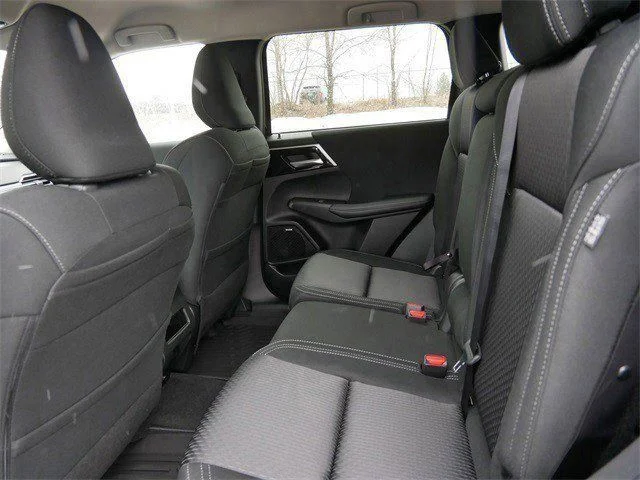 New 2026 Black Diamond Mitsubishi ES image 5