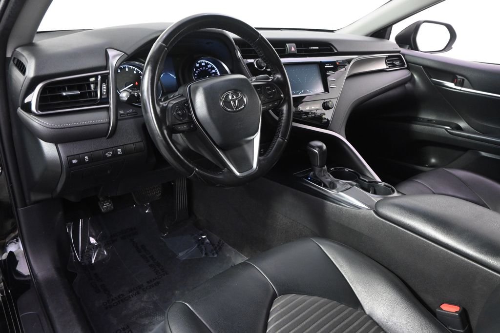 Used 2019 Midnight Black Metallic Toyota SE image 11