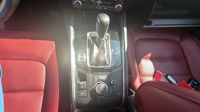 Certified Used 2025 Gray Mazda 2.5 S Carbon Edition image 26