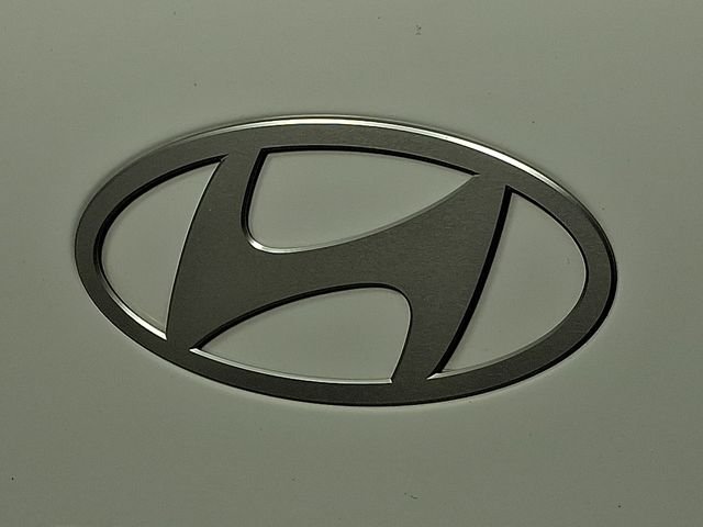 Certified Used 2025 White Hyundai SEL image 38