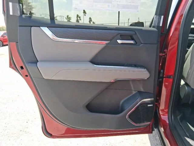 2026 GMC Acadia Elevation - Photo 14