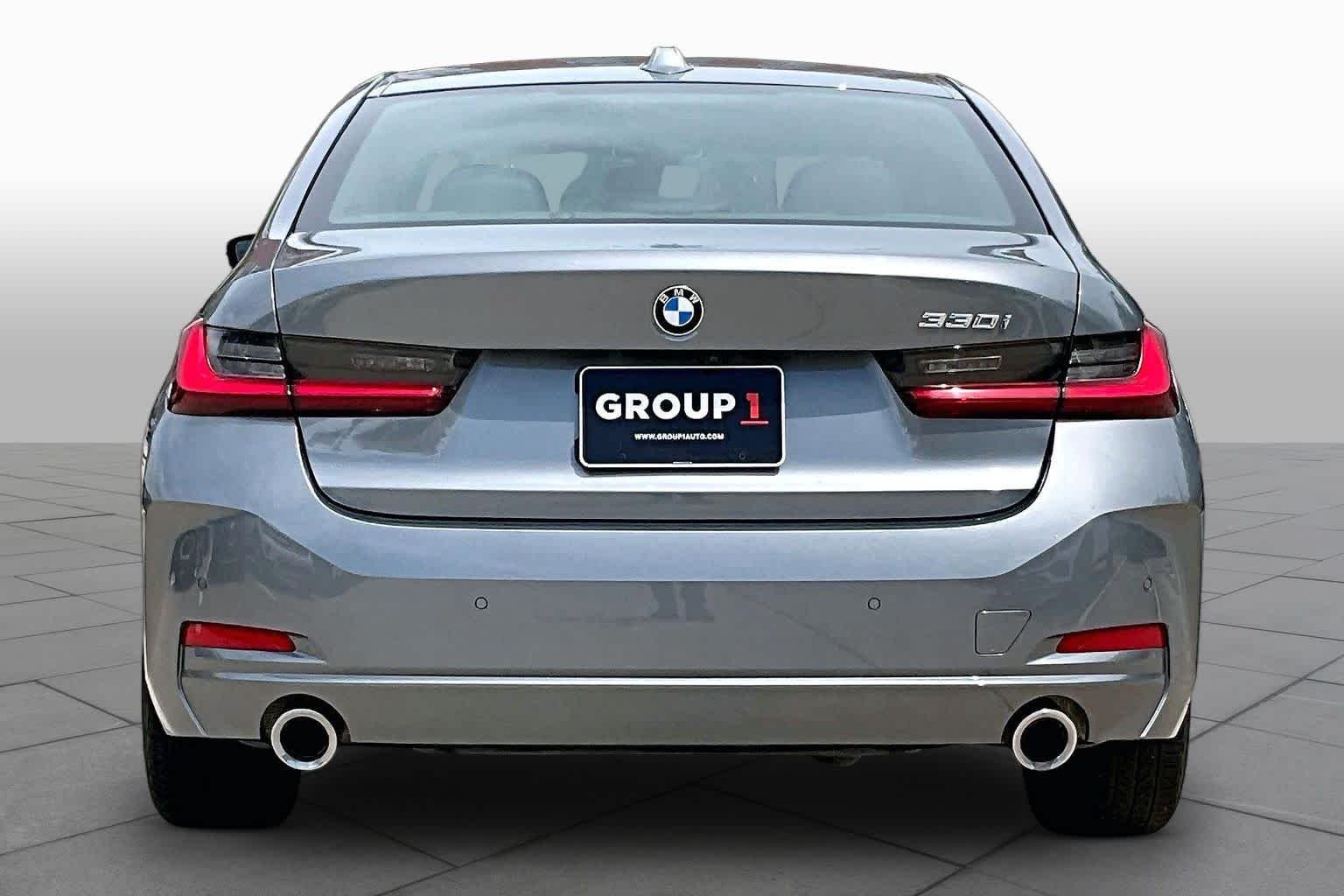 Used 2023 Skyscraper Grey Metallic BMW 330i image 4