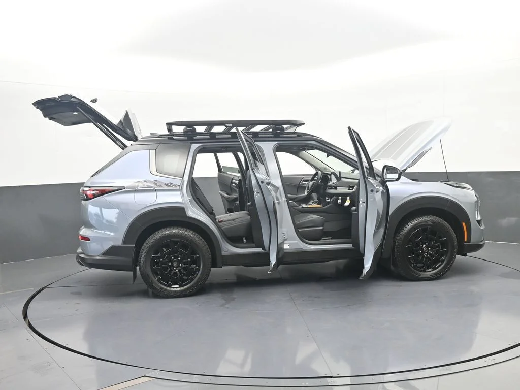 2025 Mitsubishi Outlander Trail Edition - Photo 85