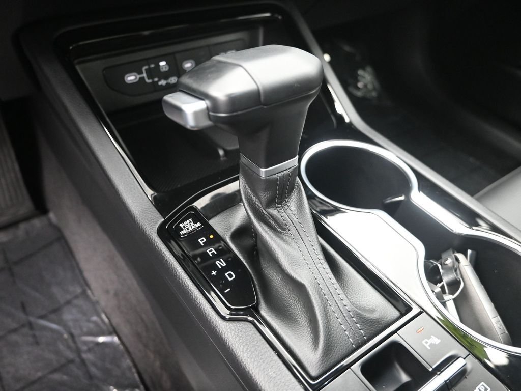 2026 Kia K5 GT - Photo 23