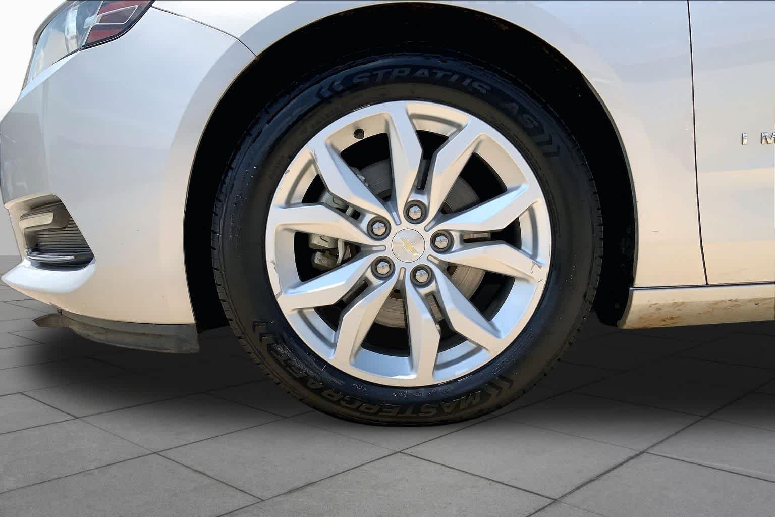 Used 2020 Silver Ice Metallic Chevrolet LT image 11