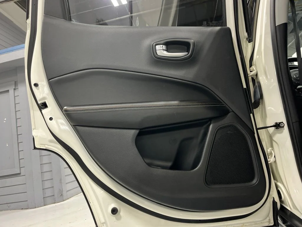 Used 2019 White Clearcoat Jeep Latitude image 33