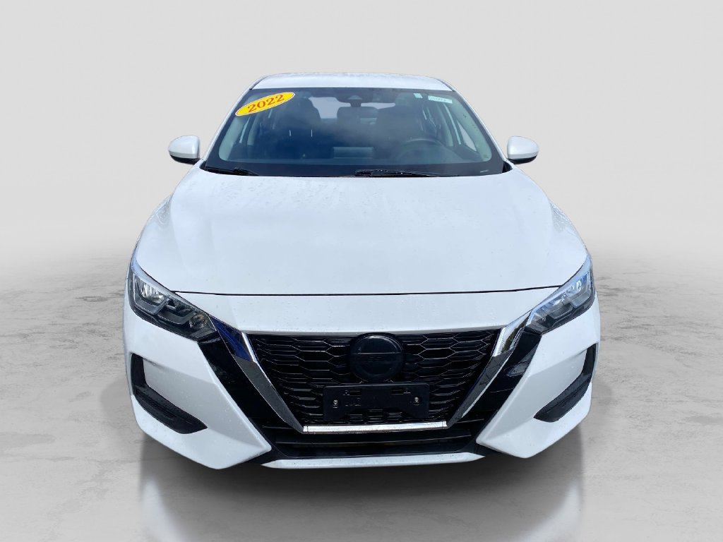 Used 2022 White Nissan SV image 9