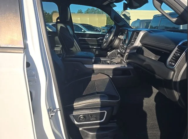 Used 2022 White Ram Laramie image 8