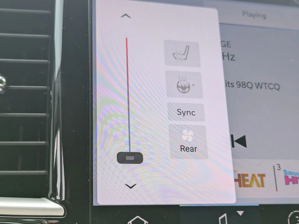New 2026 Diamond Black Crystal Pearl-Coat Exterior Paint Chrysler LX image 26