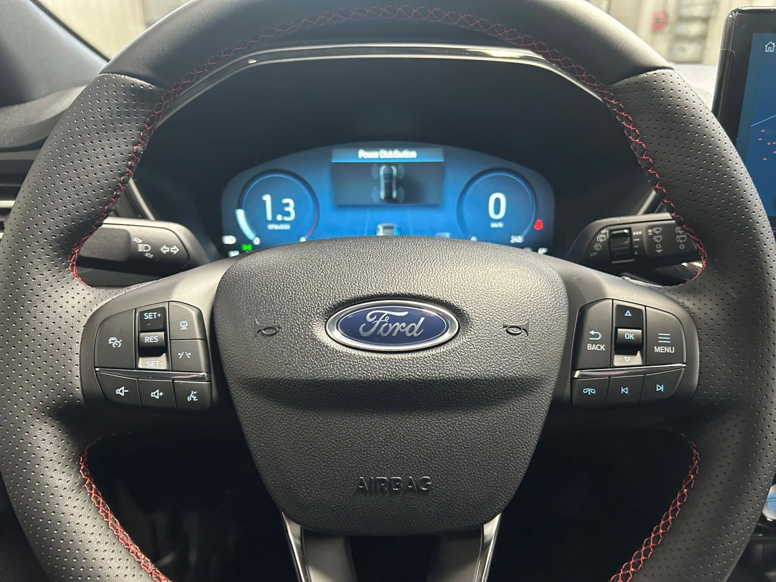 New 2026 Agate Black Metallic Ford ST-Line Elite image 22