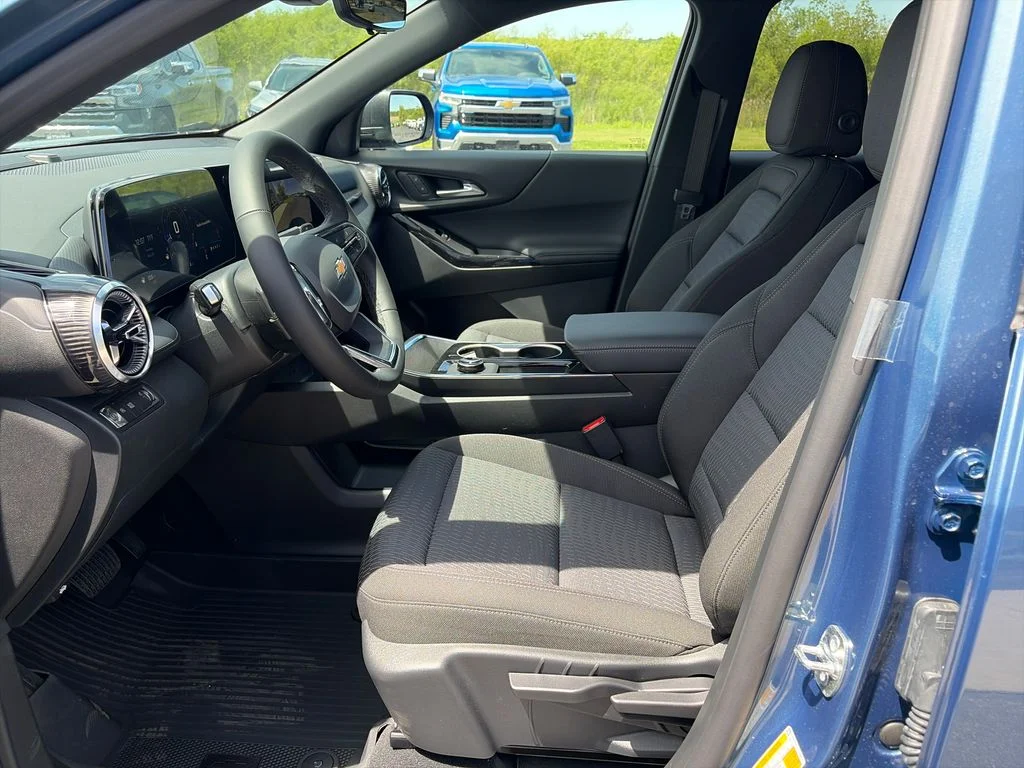 2026 Chevrolet Equinox LT - Photo 24