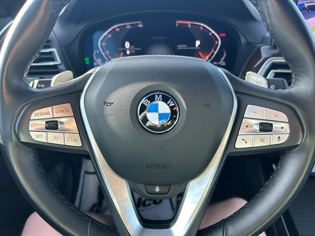 Used 2024 White BMW xDrive30i image 23