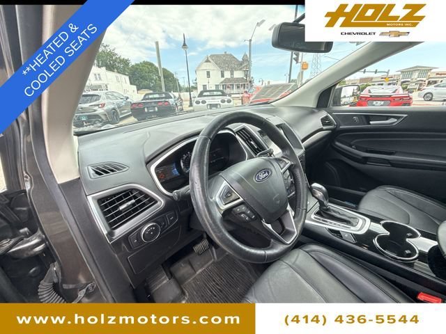 Used 2018 Gray Ford Titanium image 11