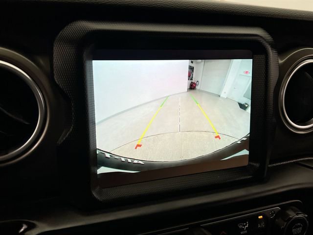 Used 2023 Yellow Jeep Rubicon 4x4 image 33