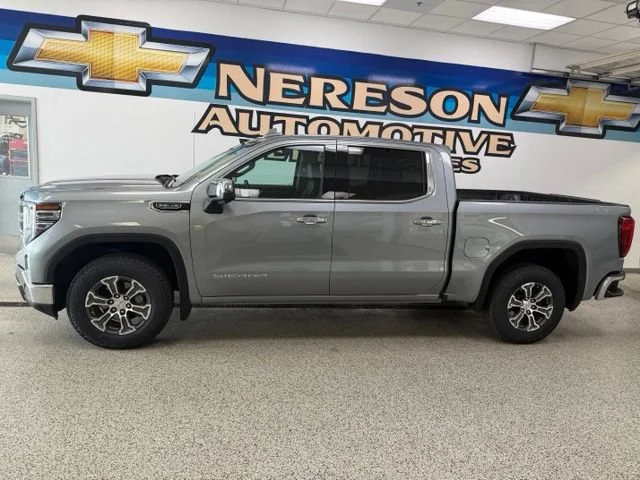 Used 2025 GMC Sierra 1500 SLT with VIN 1GTUUDED1SZ222487 for sale in Detroit Lakes, Minnesota